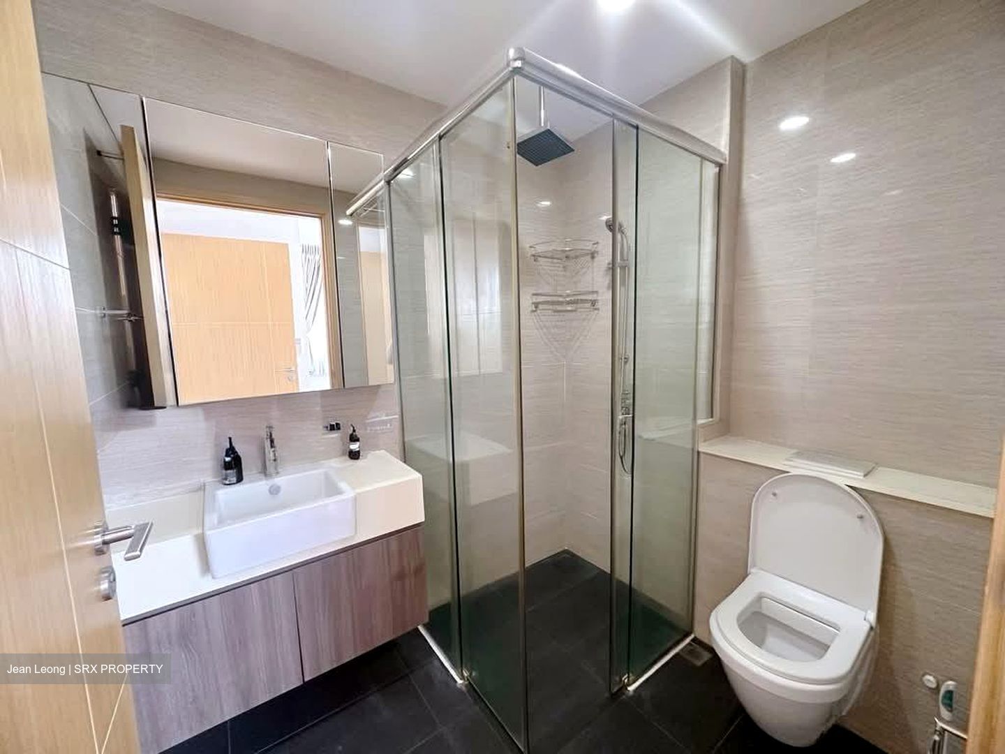 Casa Cambio (D19), Condominium #534408291